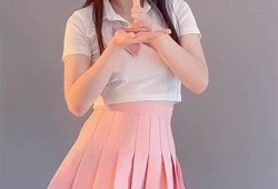 精选美女抖音动态图片，瞬间吸引你的目光与心动